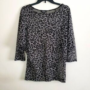 Bebe semi sheer top, Y2K, leopard print, 3/4 sleeves women's size large, stretch
